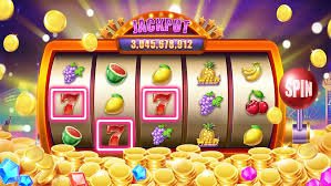 Philippine player using a mobile phone to deposit funds in PHP at bingo777